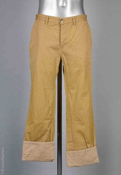 LOEWE
PANTALON à revers en gabardine de coton...