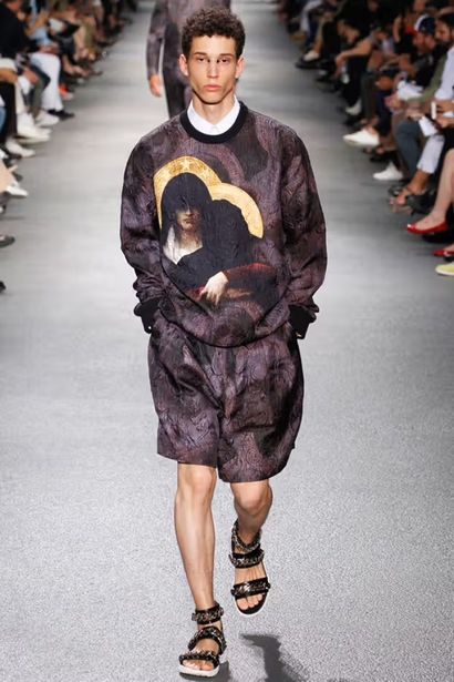 GIVENCHY PAR RICCARDO TISCI (COLLECTION PRINTEMPS-ÉTÉ...