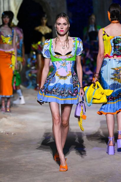 VERSACE PAR DONATELLA VERSACE (COLLECTION...