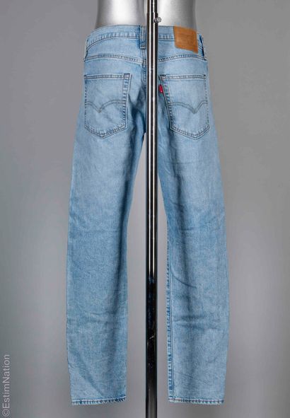 LEVI'S
512