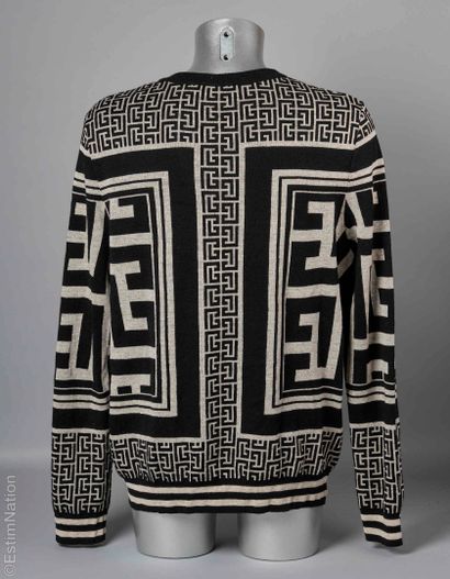 BALMAIN
PULL in black and beige wool and...
