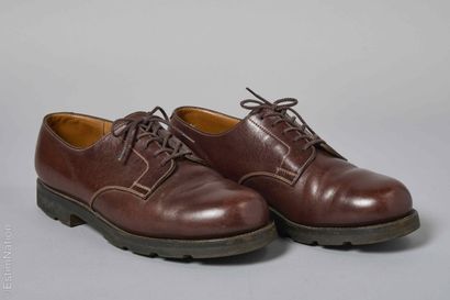 J.M. WESTON VINTAGE
PAIRE DE DERBIES en cuir...