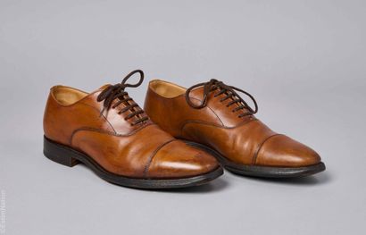 CHURCH'S
PAIR OF RICHELIEU in cognac patina...