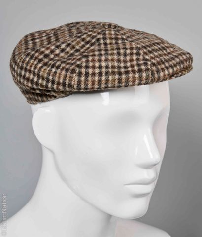 BRIGHTON, ANONYME VINTAGE
DEUX BERETS en...