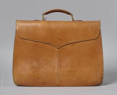 LOUIS VUITTON (2001)
CARTABLE 