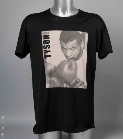 DOLCE & GABBANA
TROIS TEE SHIRTS : les deux...