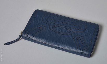 BALENCIAGA
Companion wallet in perforated...