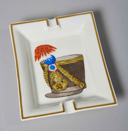 HERMÈS PARIS PAR LIMOGES
CENDRIER en porcelaine...