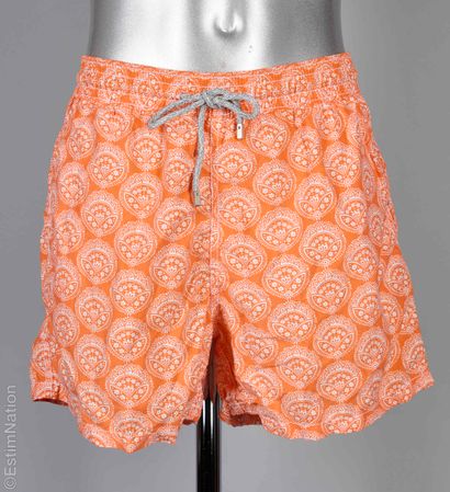 VILEBREQUIN
TROIS SHORTS DE BAIN imprimés...
