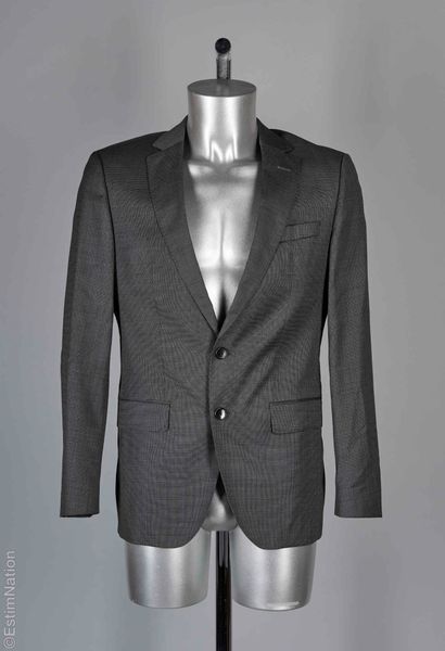 BOSS, GUCCI
VESTE slim fit en laine super...