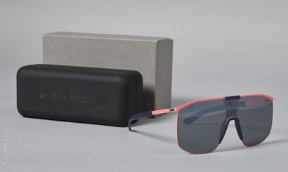 MYKITA MYLON
PAIRE DE LUNETTES DE SOLEIL...