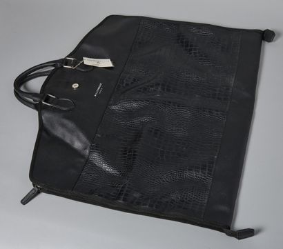 BILL TORNADE
PORTE-HABIT repliable en grand...
