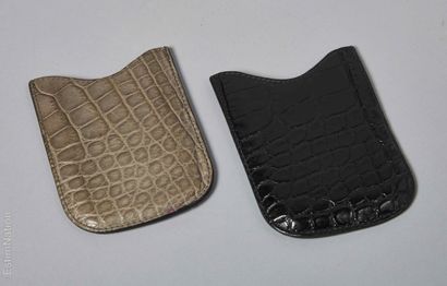 GUCCI VINTAGE
DEUX ETUIS pour téléphone en...