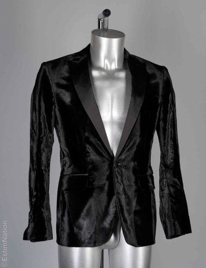 DSQUARED2 (2014)
VESTE DE SMOKING en velours...