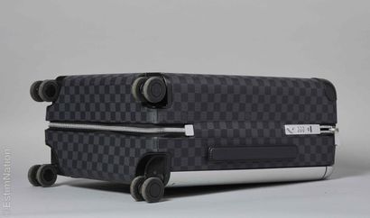 LOUIS VUITTON
VALISE CABINE 