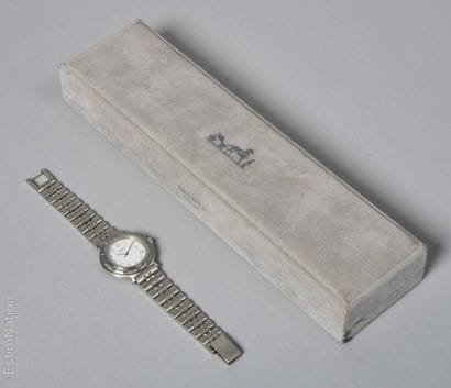 HERMÈS 
Modèle Capitaine NEMO. 1990
Montre...