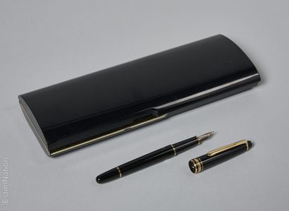 MONTBLANC
STYLO PLUME MEISTERSTUCK, corps...