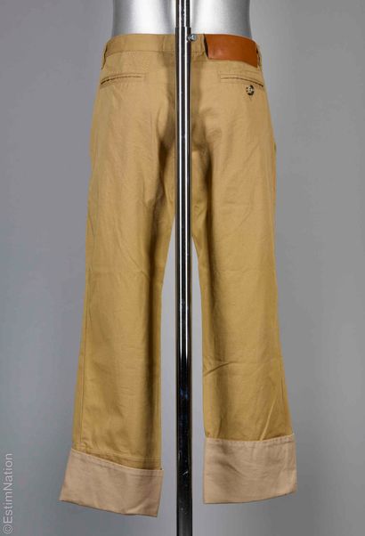 LOEWE
PANTALON à revers en gabardine de coton...