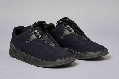 DIOR HOMME
PAIRE DE SNEAKERS en mesh et composite...