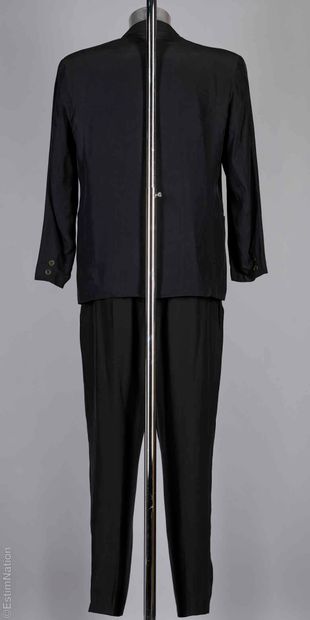 MAX WEAR
COSTUME en soie fluide noir : blazer...