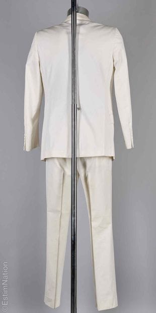 DIOR
COSTUME en coton blanc : veste à col...
