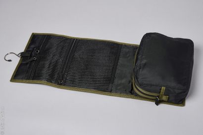 POLO SPORT
TROUSSE DE TOILETTE de voyage...