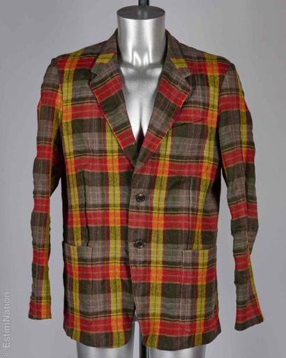 PAUL SMITH
DEUX VESTES : la première en coton...