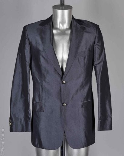 BOSS HUGO BOSS, CORNELIANI
DEUX VESTES grises...