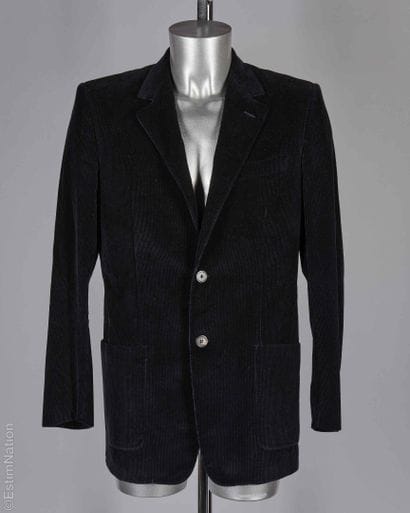 LOUIS VUITTON
VESTE en coton milleraies noir,...