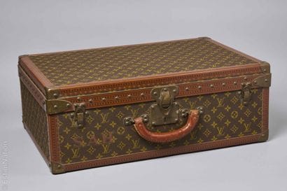 LOUIS VUITTON
VALISE 