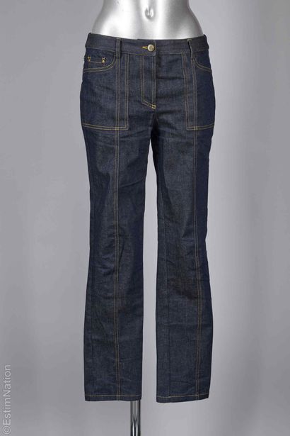 ACNE STUDIO, JIL SANDER NAVY, GOLDEN GOOSE
TROIS...
