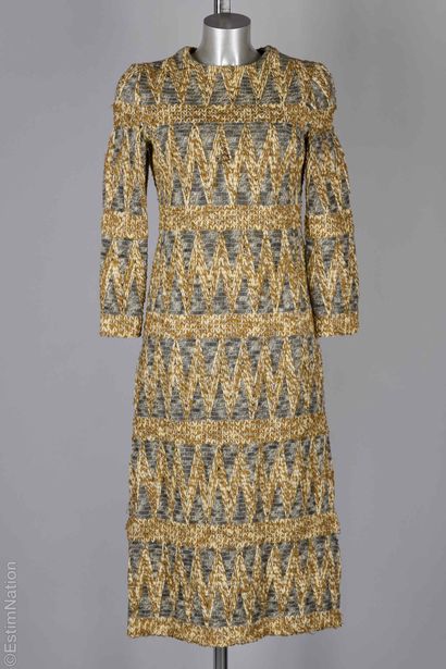 LES JERSEYS DE PIERRE CARDIN FIN 1960
ROBE...