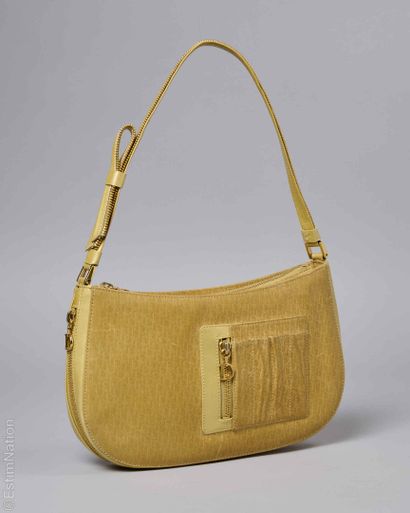CHRISTIAN DIOR PAR JOHN GALLIANO (2001)
SAC...