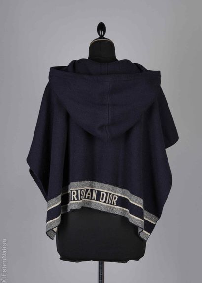 CHRISTIAN DIOR PAR MARIA GRAZIA CHIURI CIRCA...