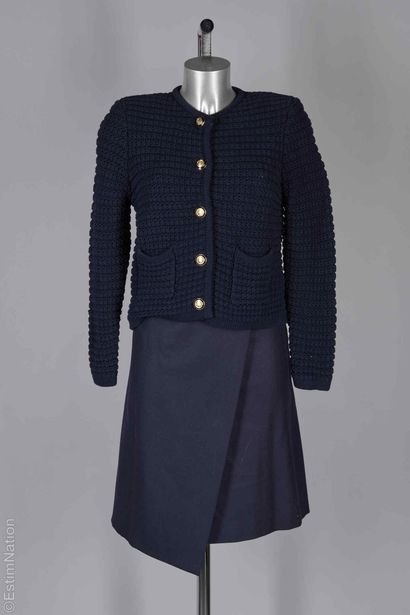 BA&SH, JOSEPH
Short-sleeved top in viscose...