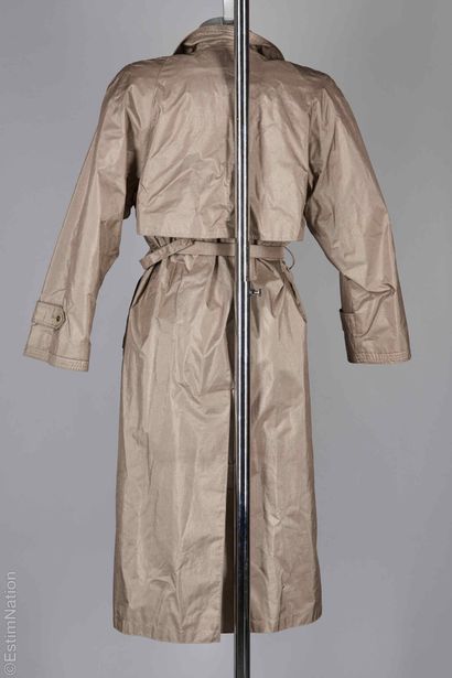 FSL SMALL COLLECTION
TRENCH COAT in shimmering...