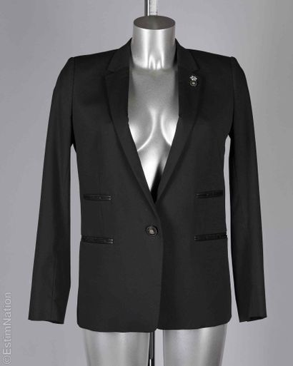 VALENTINE GAUTHIER, THE KOOPLES
White viscose...