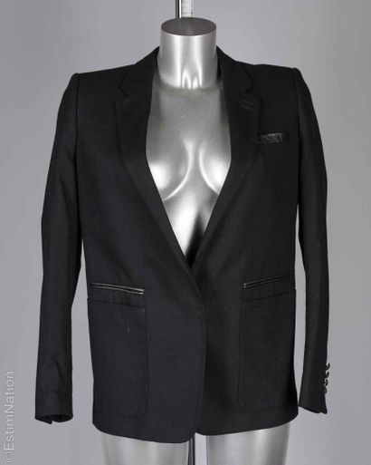 VALENTINE GAUTHIER, THE KOOPLES
White viscose...