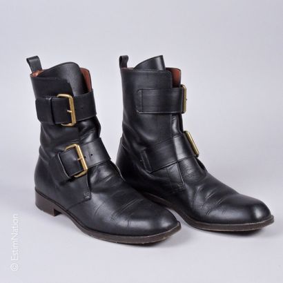 MICHEL VIVIEN
PAIR OF BOOTS with large buckles...