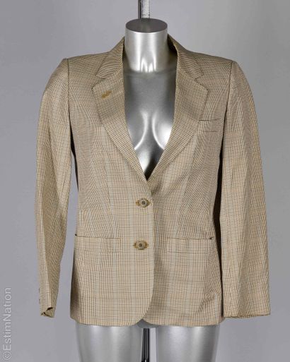 BURBERRYS' VINTAGE, VALENTINE GAUTHIER
Cotton...