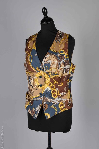 CELINE CIRCA 1990
ENSEMBLE in silk twill...