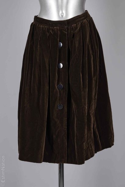 SAINT LAURENT RIVE GAUCHE (FALL/WINTER 1984/85...