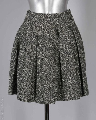 CHRISTIAN DIOR
Pleated skirt in black and...