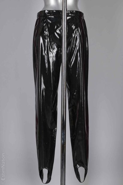 M MISSONI
PANTALON FUSEAU en polyester et...