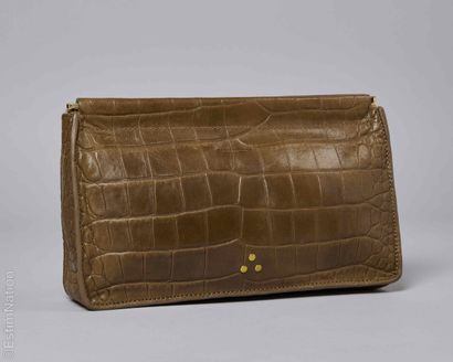 JÉRÔME DREYFUSS
POCHETTE en agneau embossé...