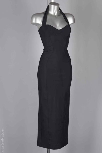 KHY X DILARA FINDIKOGLU (2025)
ROBE extra...