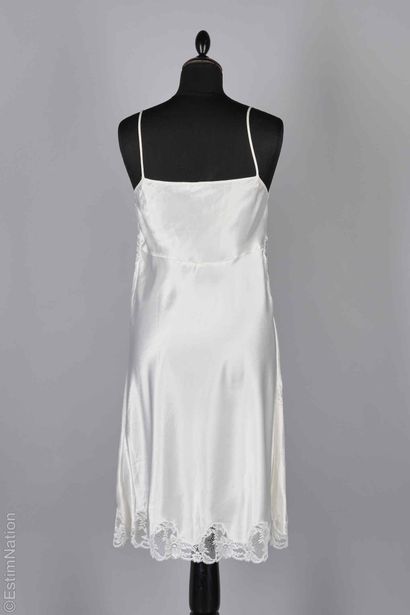 CHRISTIAN DIOR LINGERIE VINTAGE
ROBE combinaison...