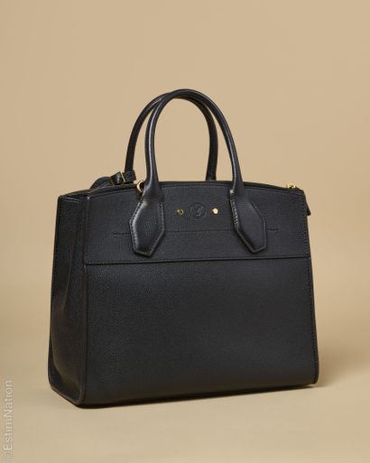 LOUIS VUITTON (2017)
SAC 