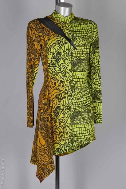 JUST CAVALLI (2020)
ROBE en épais jersey...