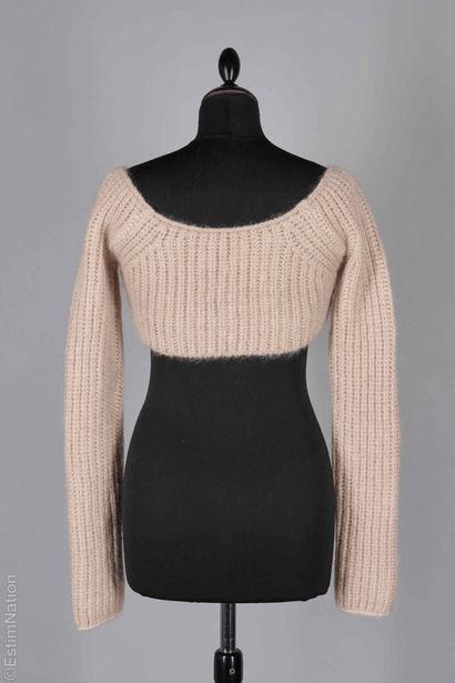 FENDI
CROP TOP en épais tricot de mohair...